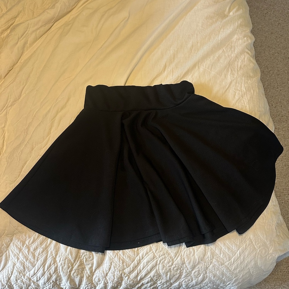 Elegant Black Women's Skirt